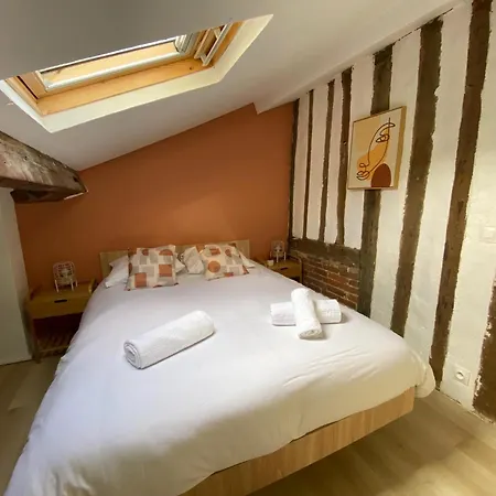 別荘 Maison De Avec Jardin A 5 Minutes De Lisieux *