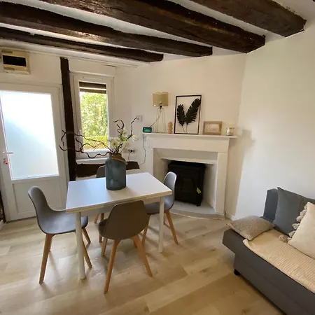 別荘 Maison De Avec Jardin A 5 Minutes De Lisieux *