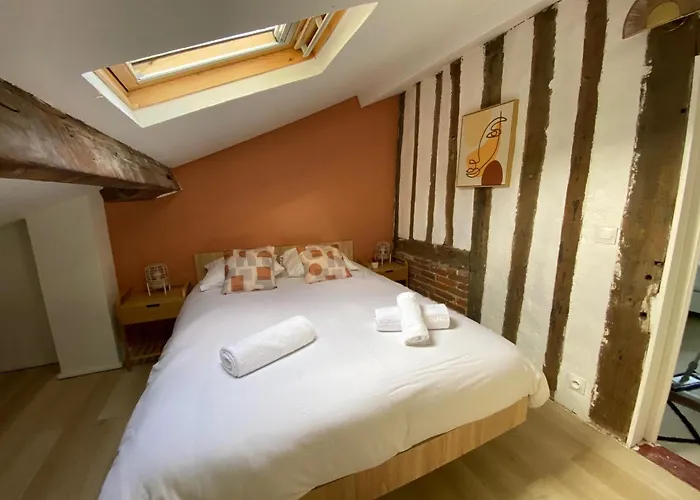 Casa de Férias Maison De Avec Jardin à 5 Minutes De Lisieux *